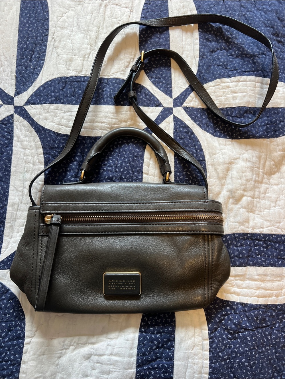 Marc Jacobs gray Leather Top-Handle Crossbody Bag y2k